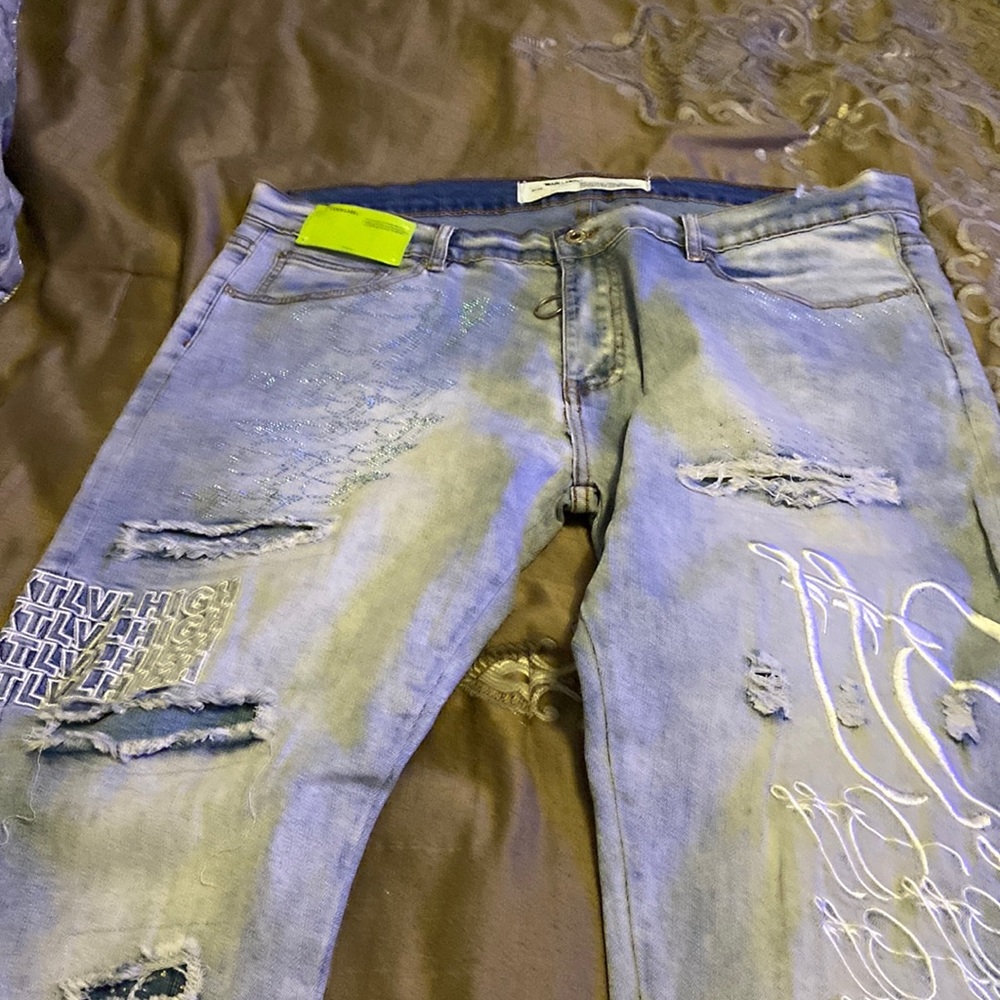 Next lvl high jeans off white size 40